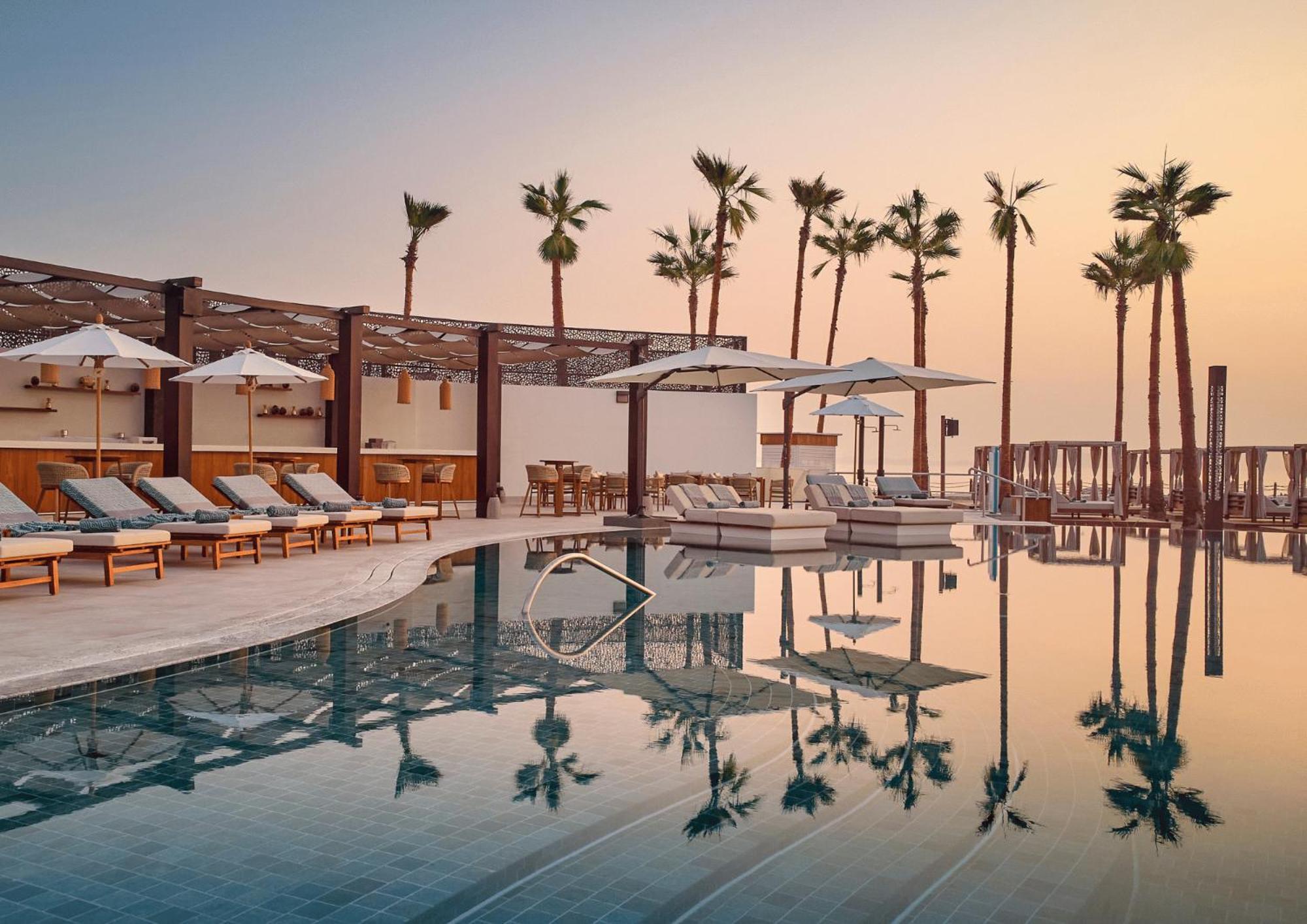 Intercontinental Doha Beach & Spa By Ihg Esterno foto