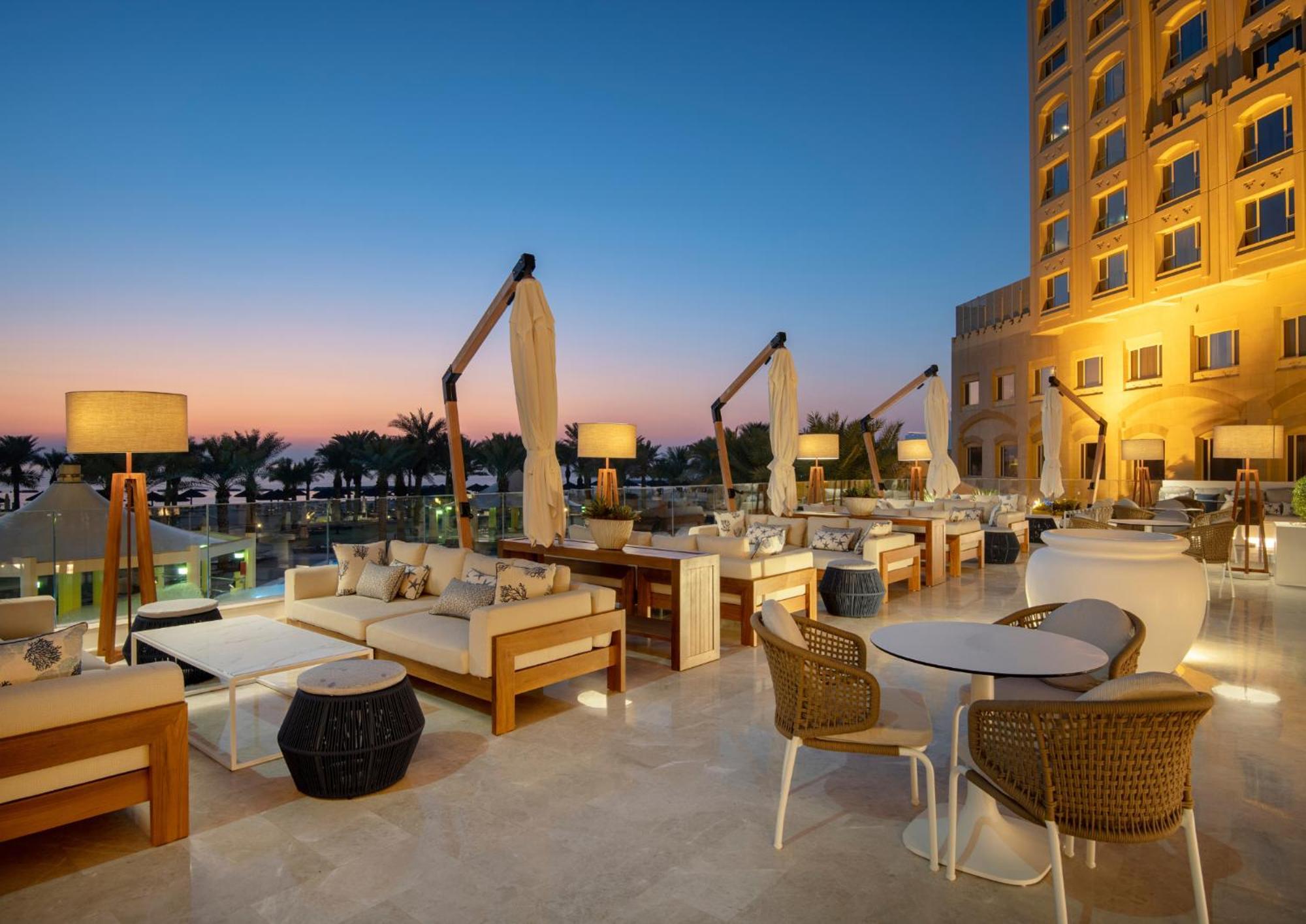 Intercontinental Doha Beach & Spa By Ihg Esterno foto