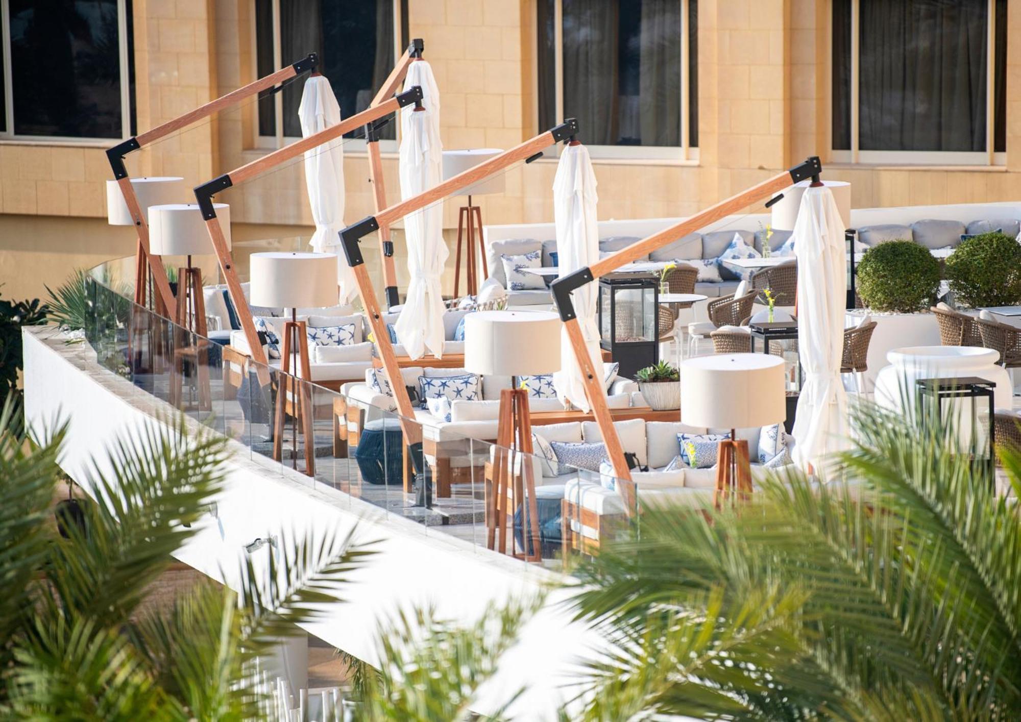 Intercontinental Doha Beach & Spa By Ihg Esterno foto